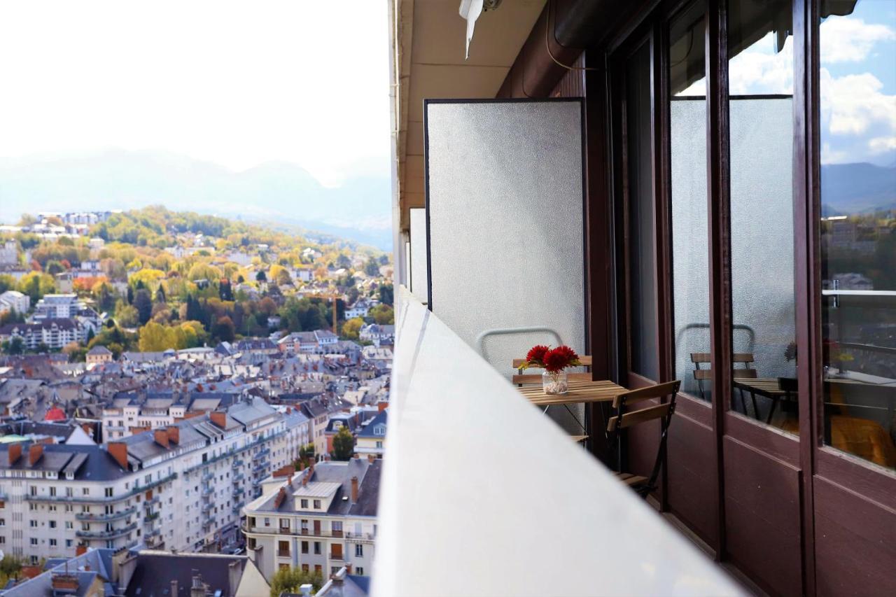 Appartement Secteur Gare Avec Balcon Et Vue Panoramique Chambéry Exterior foto