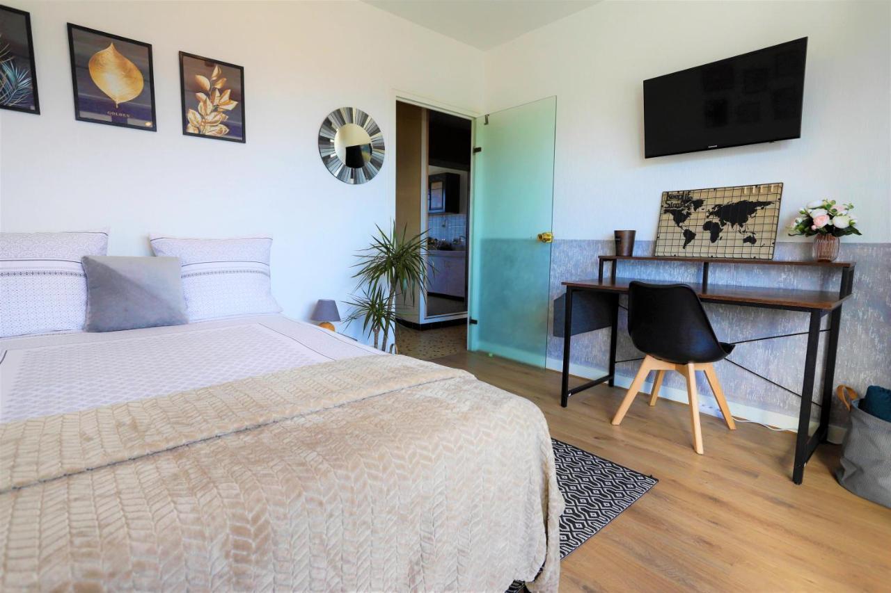 Appartement Secteur Gare Avec Balcon Et Vue Panoramique Chambéry Exterior foto